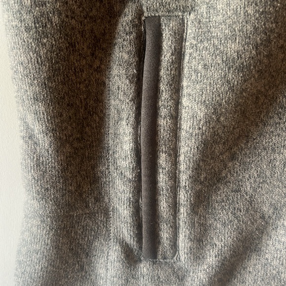 Grey Patagonia men’s vest - Picture 6 of 7